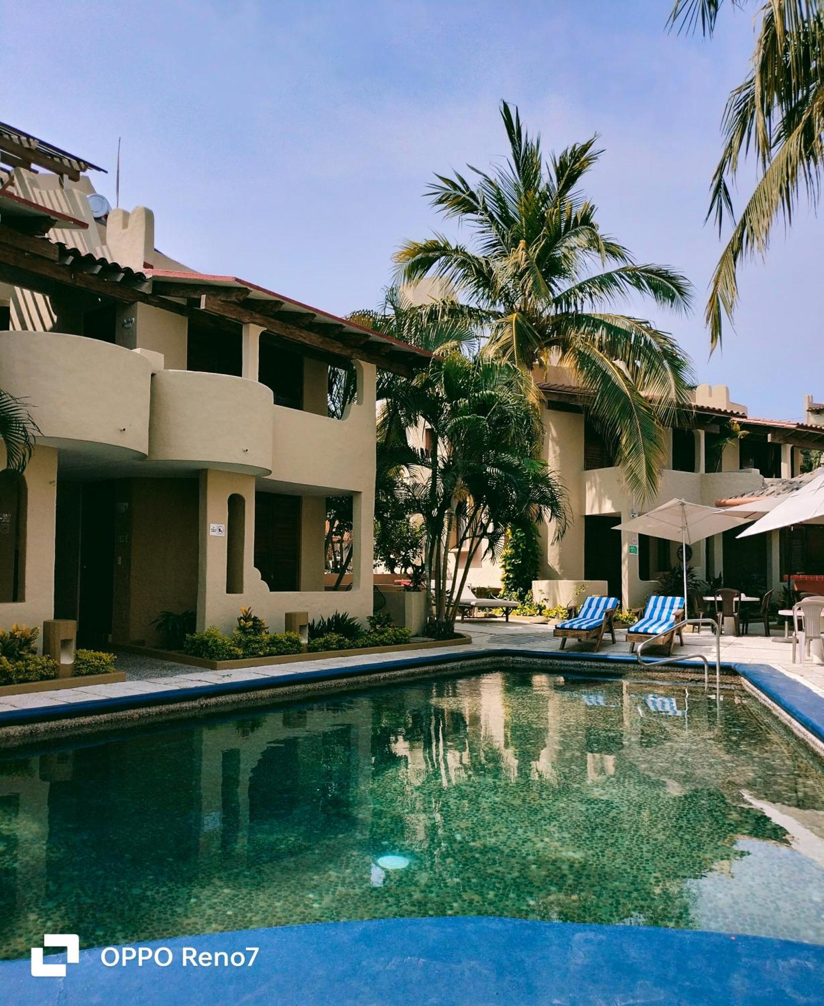 Villas Miramar Zihuatanejo Exterior foto